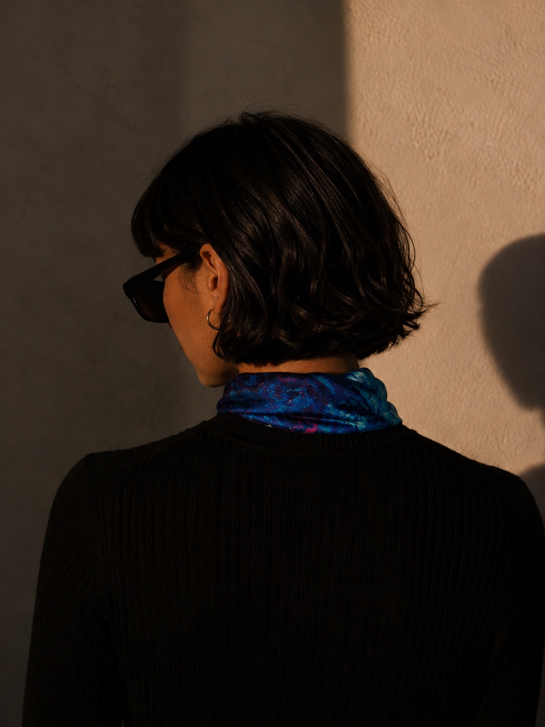 Miami Vice worn by Bobbie Berlin, seen from behind